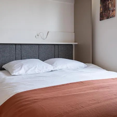 305 Chanzy - Ethnique Chic - Premium - Wifi