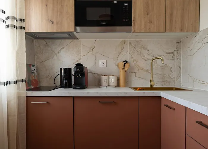 305 Chanzy - Ethnique Chic - Premium - Wifi Apartment *